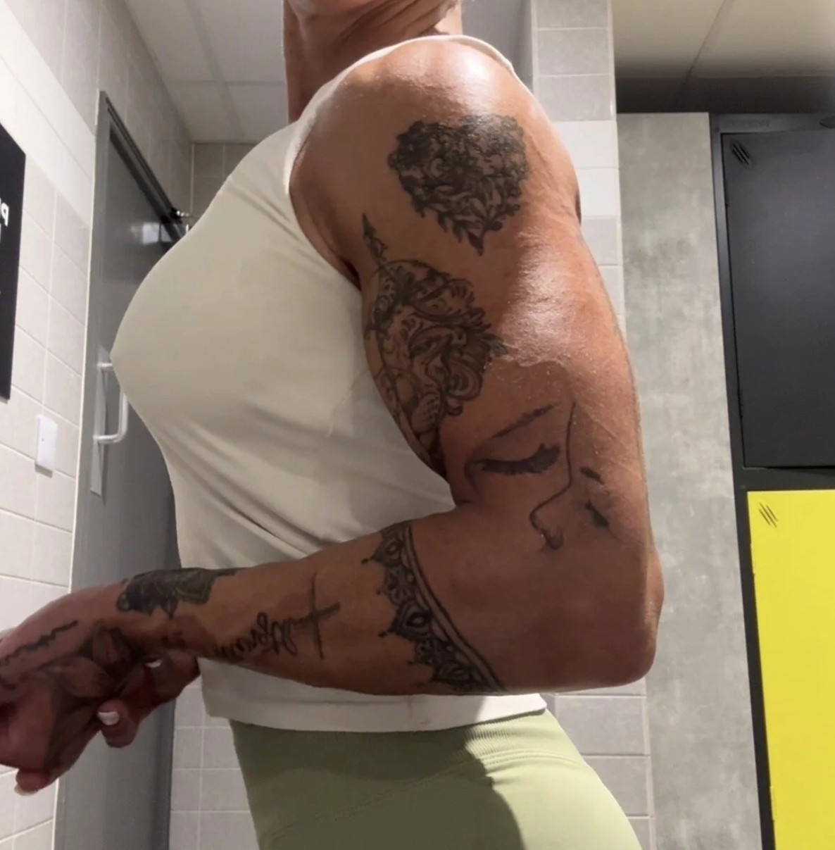 Desiree_DiamondXXX webcam